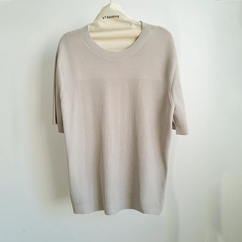 Light Weight Wool Cable Knit Sweater Women's