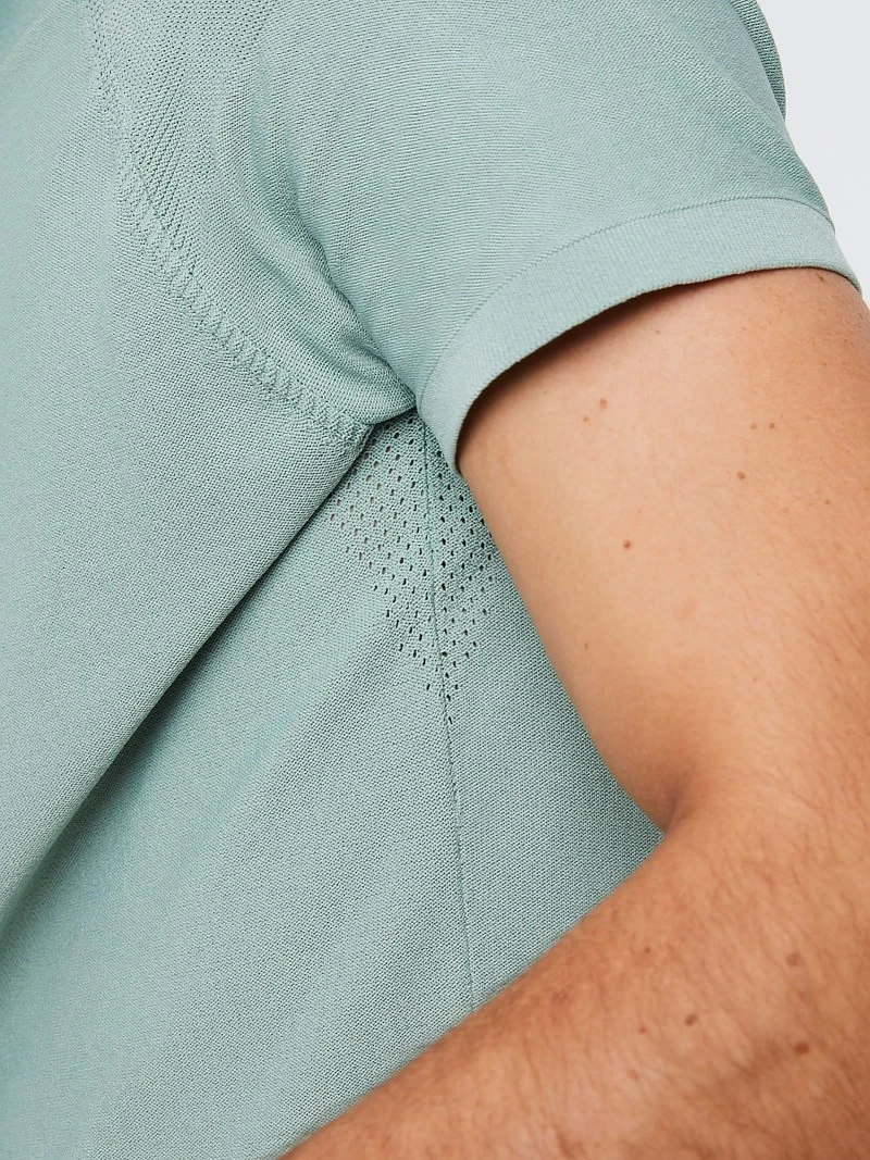 Performance-Knit-Polo-Shirt-FENZI-V1-Y5-01 2 Performance-Knit-Polo-Shirt-FENZI-V1-Y5-01 2